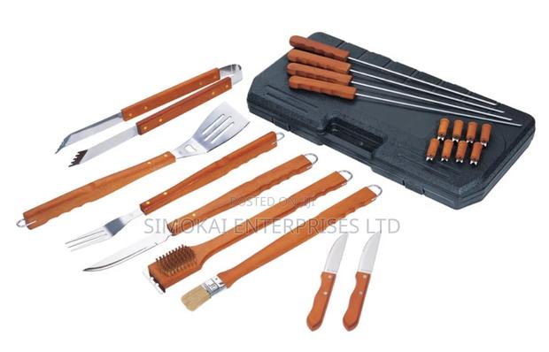 21pc Deluxe Wood-Handled BBQ / Braai Tool With Case - main view