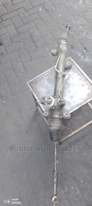 Toyota Avensis Steering Rack