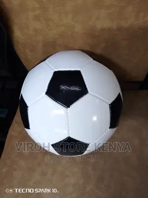 Black and White Foot Ball Size 5 Soccer Ball