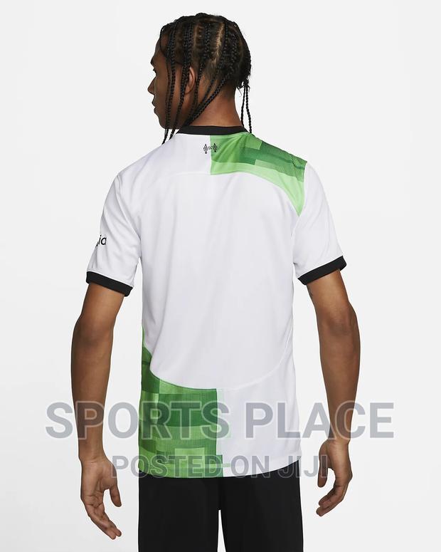 Liverpool Away Jersey 23-24 - thumbnail 2
