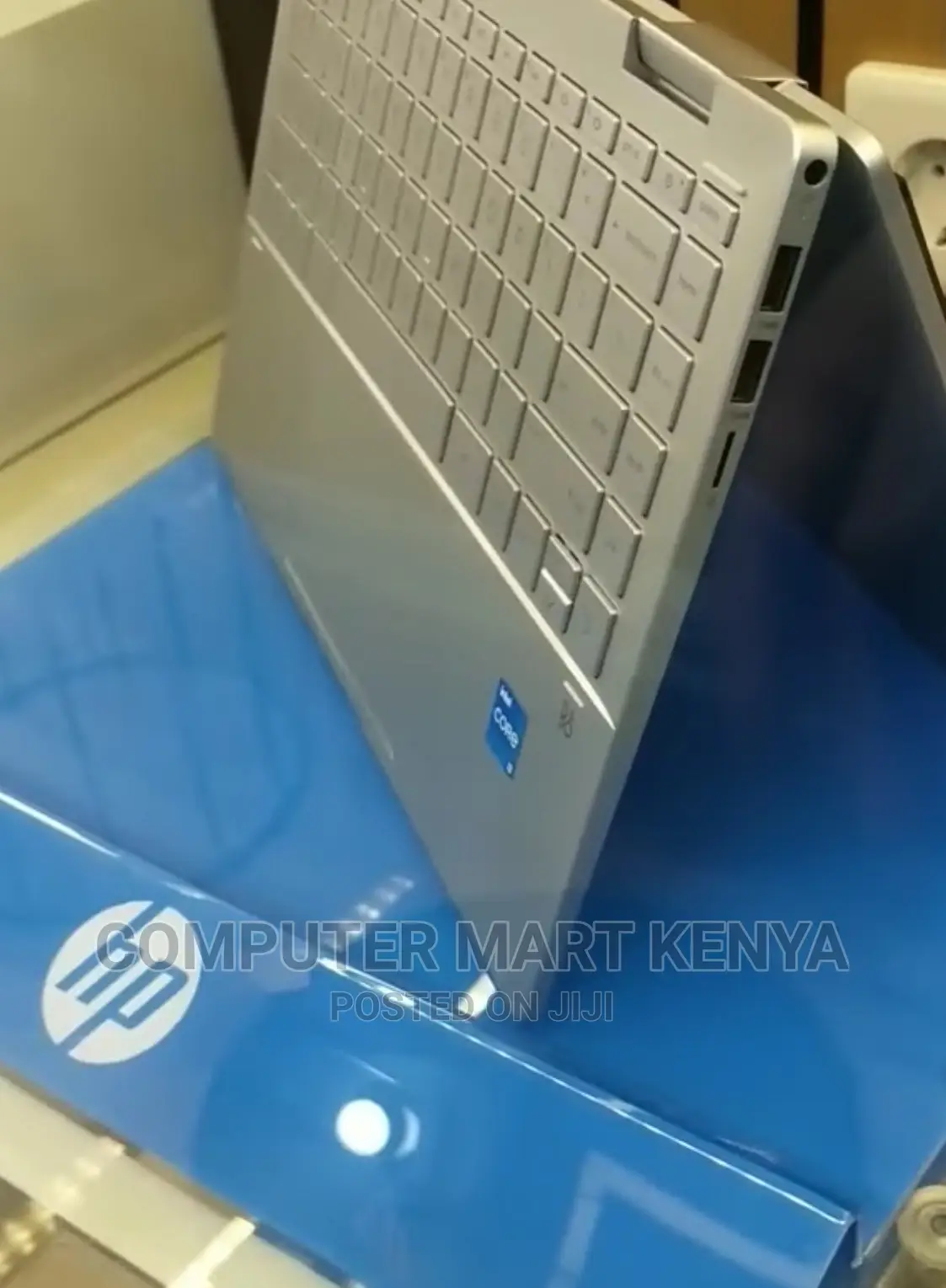New Laptop HP Pavilion X360 14t 8GB Intel Core I5 SSD 512GB