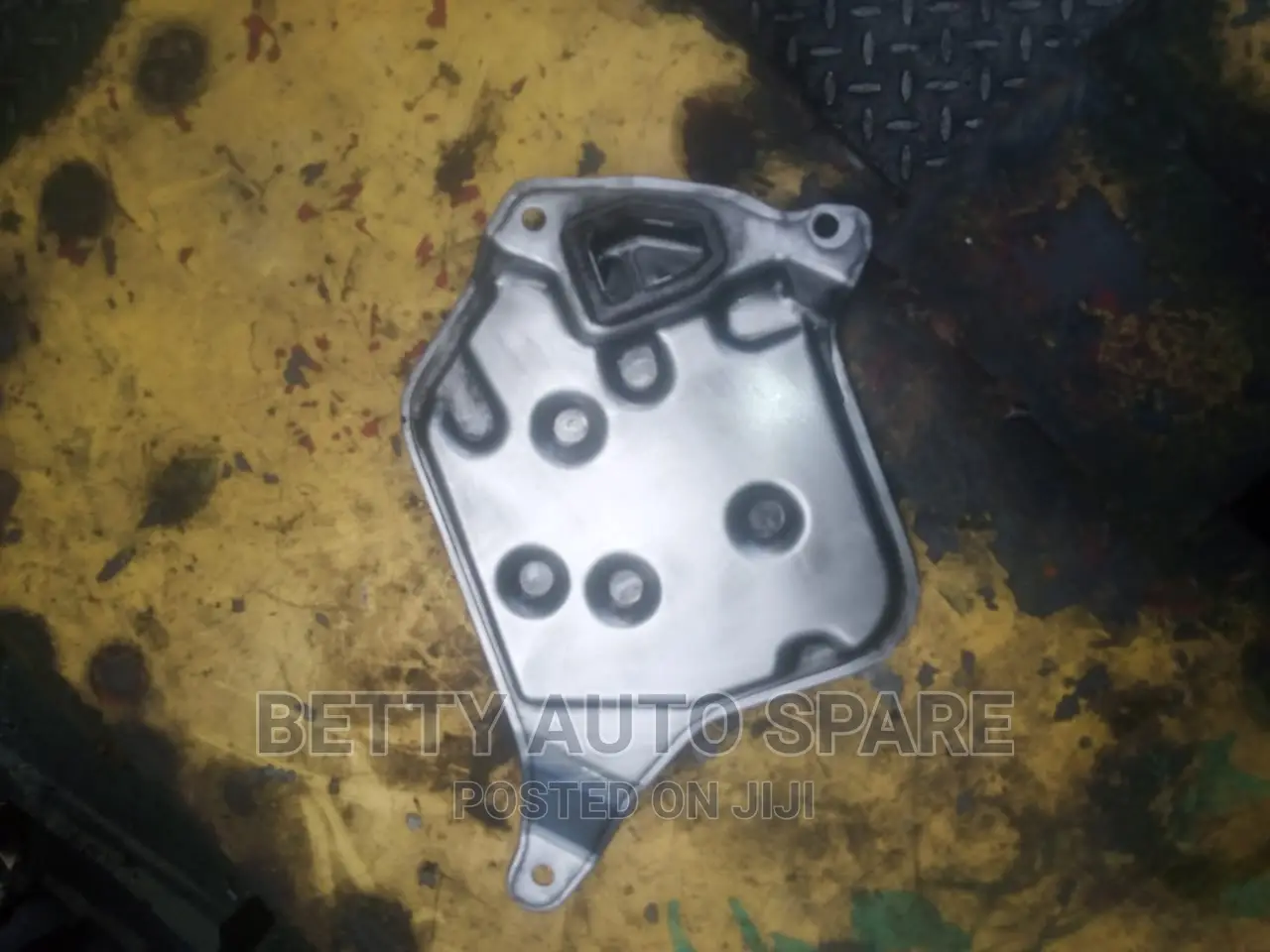 Toyota Passo Gearbox Sieve and Lock