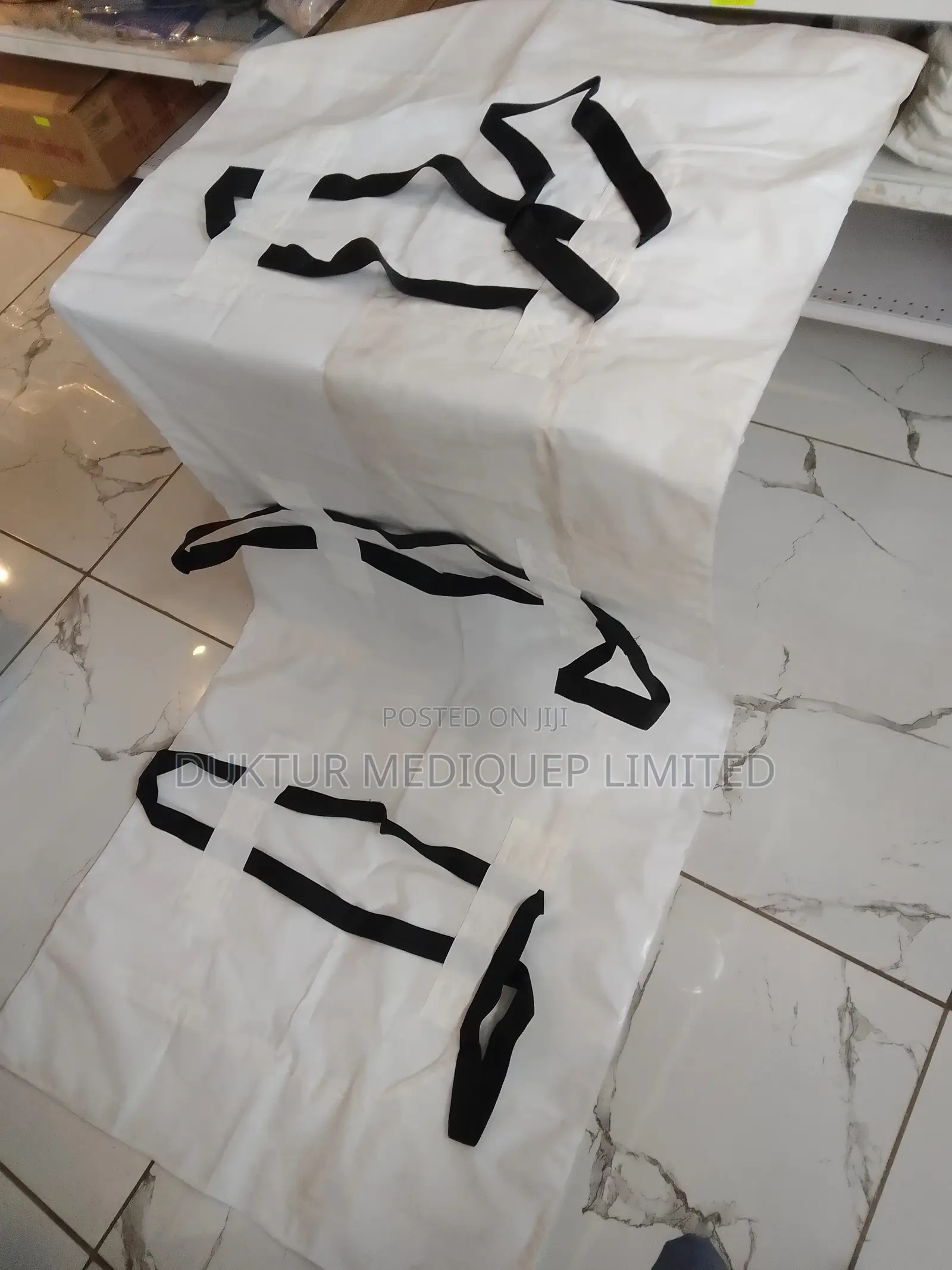 White Body Bag With Polythene Lining-Size 24X80* Approx
