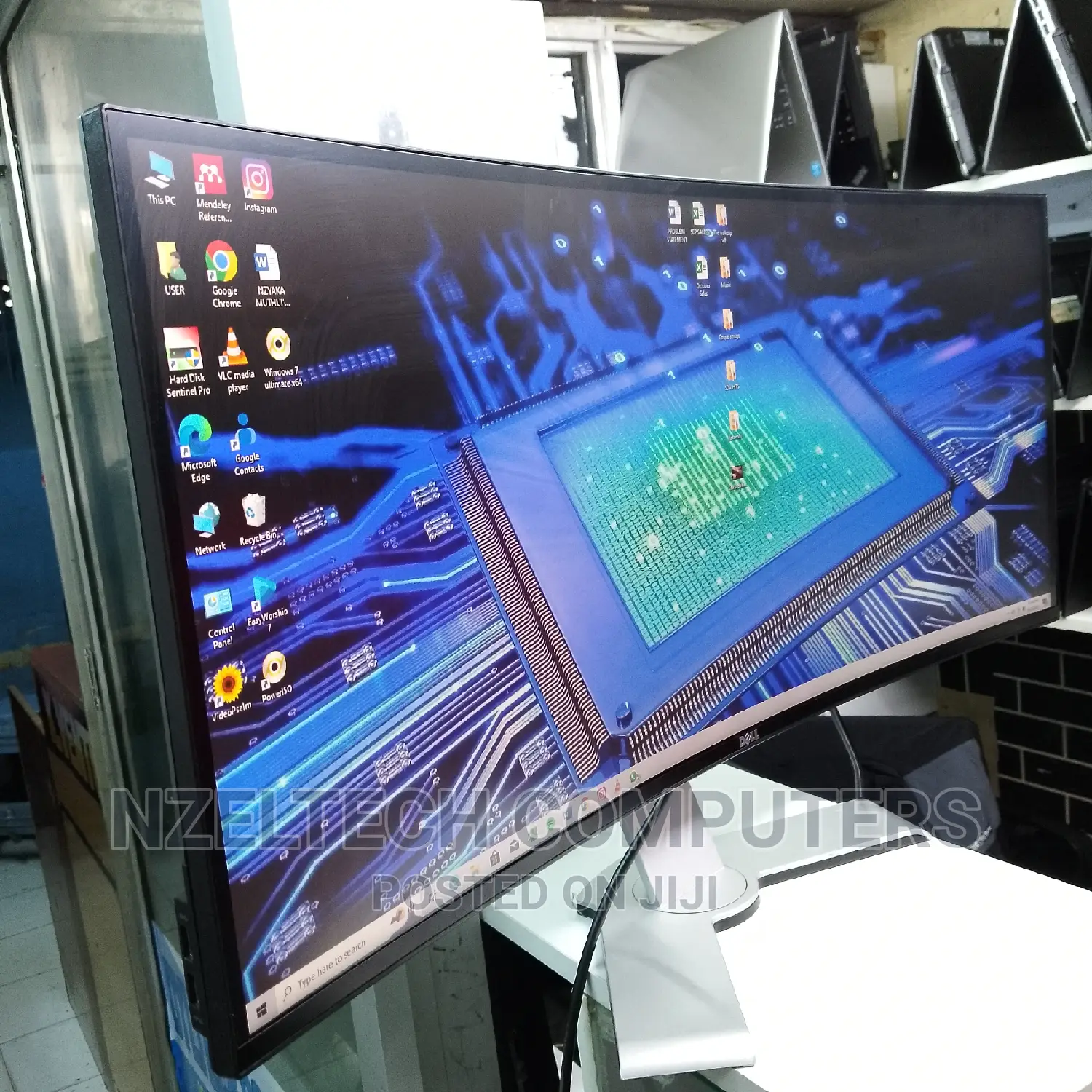 Dell Monitor 34inchs Curved