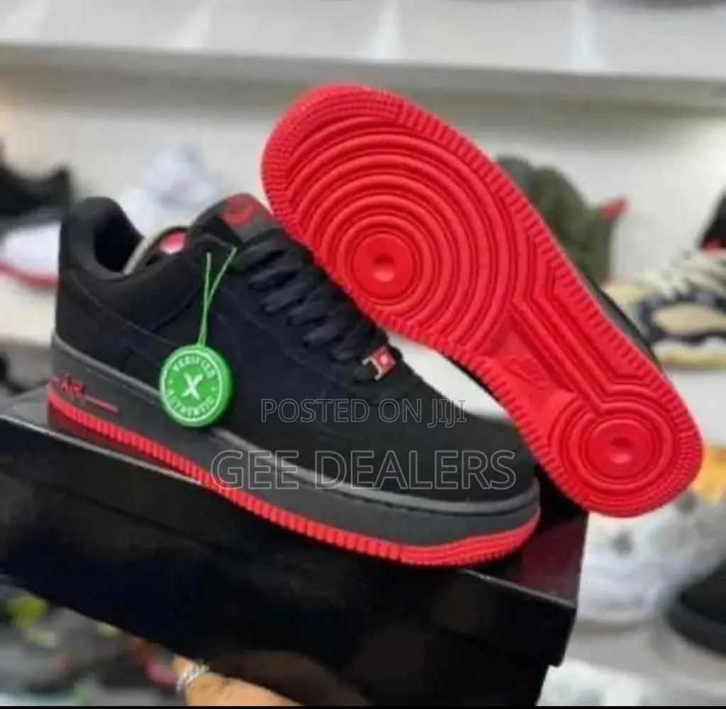 Airforce Suede Sneakers