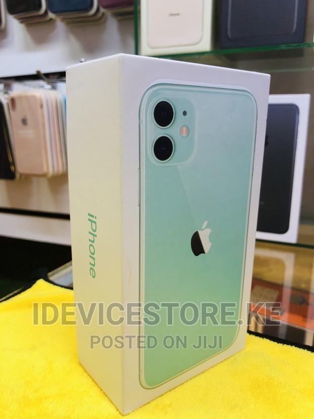 New Apple iPhone 11 128 GB - main view