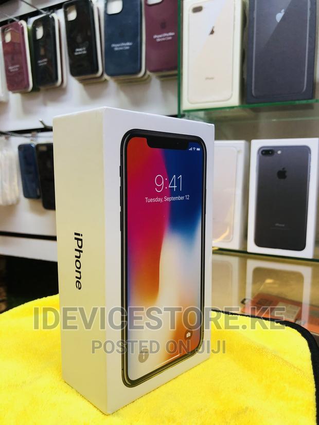 New Apple iPhone X 64 GB Black - thumbnail 2