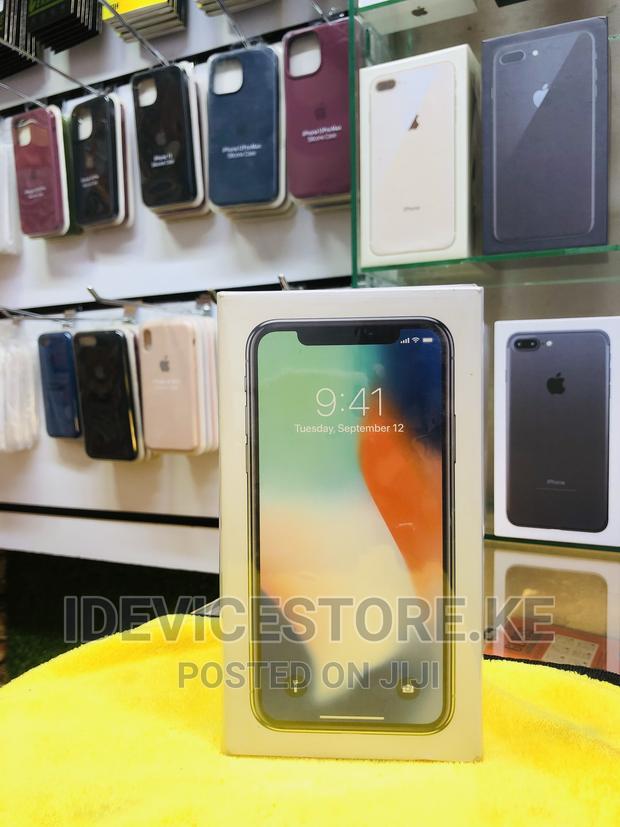 New Apple iPhone X 256 GB White - thumbnail 2