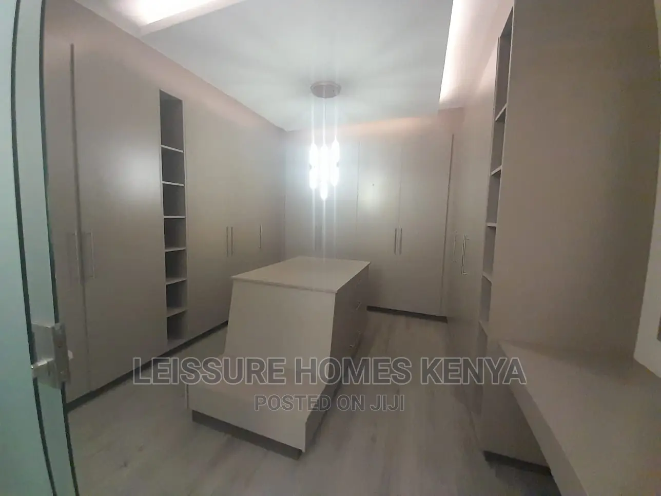 Stunning 5 Bedroom Duplexes