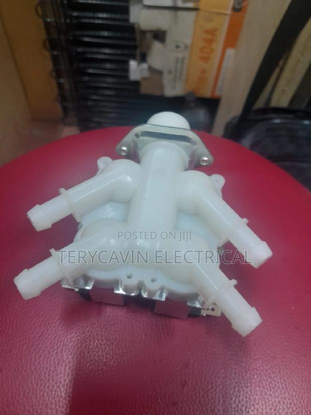 Solenoid 4 Way Valves - main view