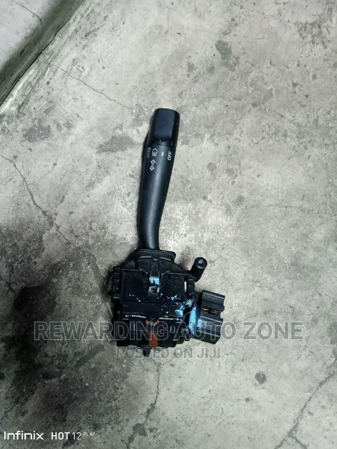 Toyota Wish 2006 Model Headlight Switch.