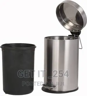 Stainless Steel Pedal Dustbin With Plastic Inner Bucket