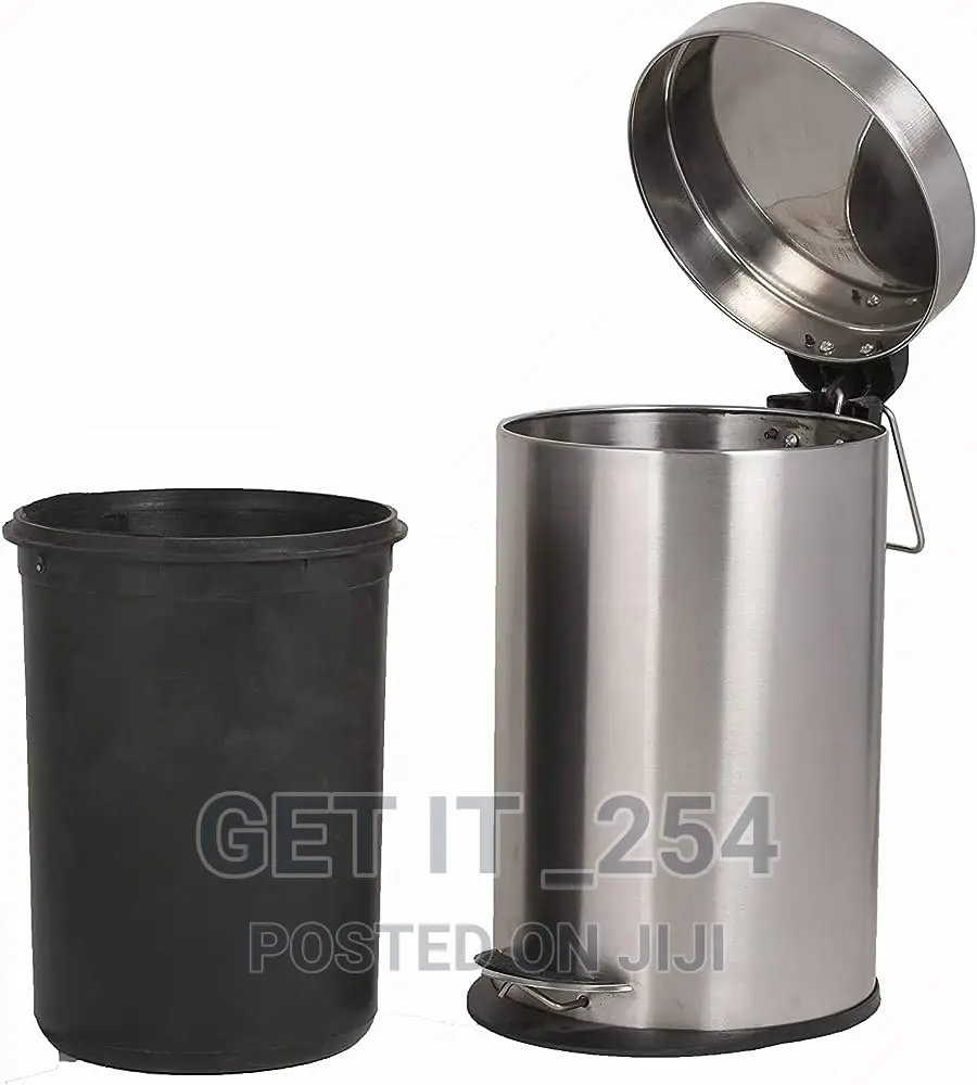 Stainless Steel Pedal Dustbin With Plastic Inner Bucket