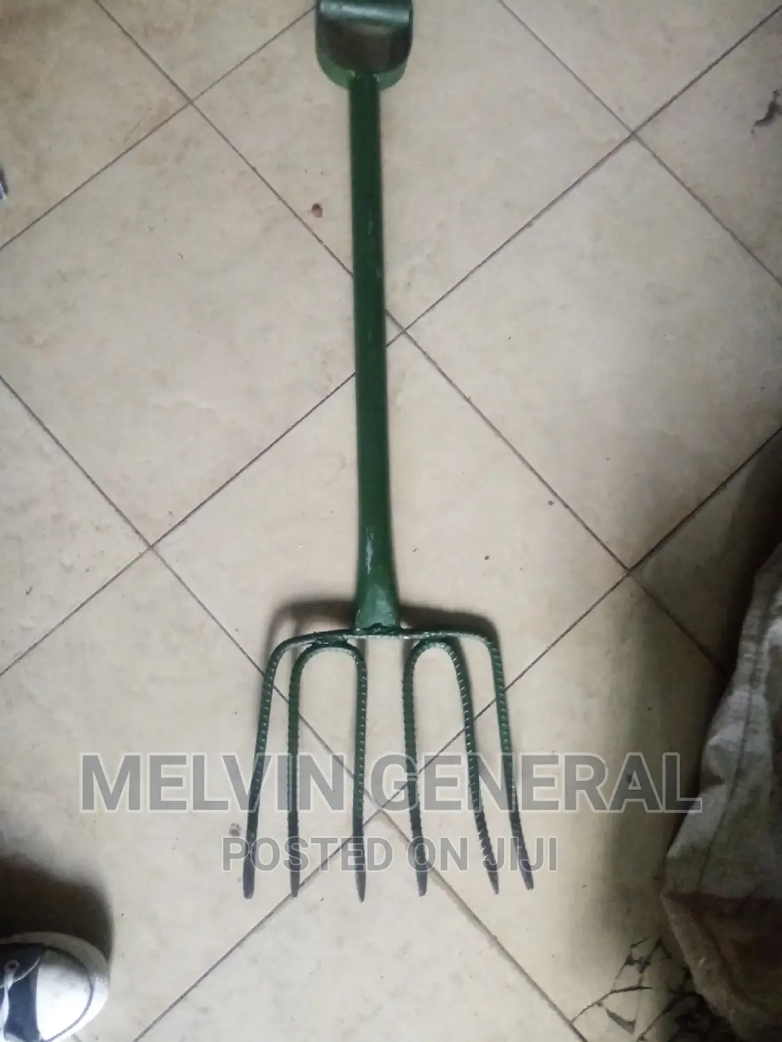 Juakali Fork Manure