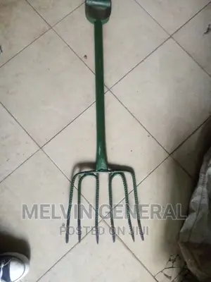 Juakali Fork Manure