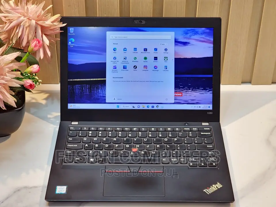 Laptop Lenovo ThinkPad X280 8GB Intel Core I5 SSD 256GB