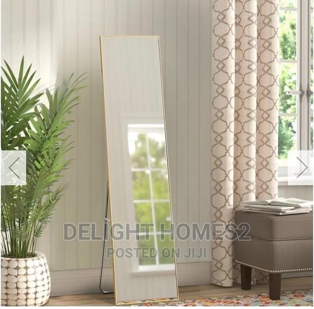 Free Floor Standing/Dressing Mirrors - thumbnail 4