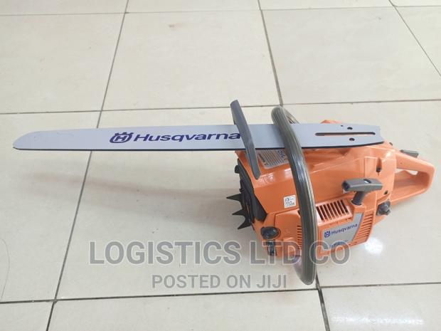 Heavy Duty Husqvarna 272 Xp Chainsaw - main view