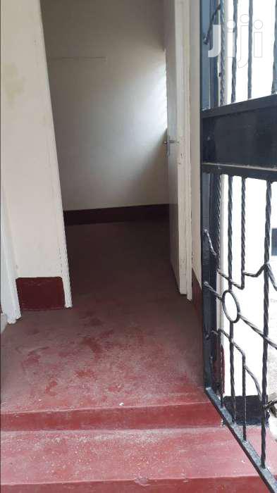 Upper Hill Single Room Available For Rent