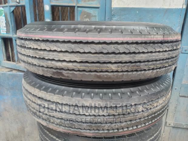 10R17.5 Bridgestone Made in Japan for Isuzu Frr.