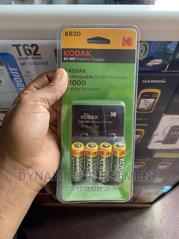 AA Rechargeable Batteries, USB Fast Charger With 4 X 2100 AA - main view