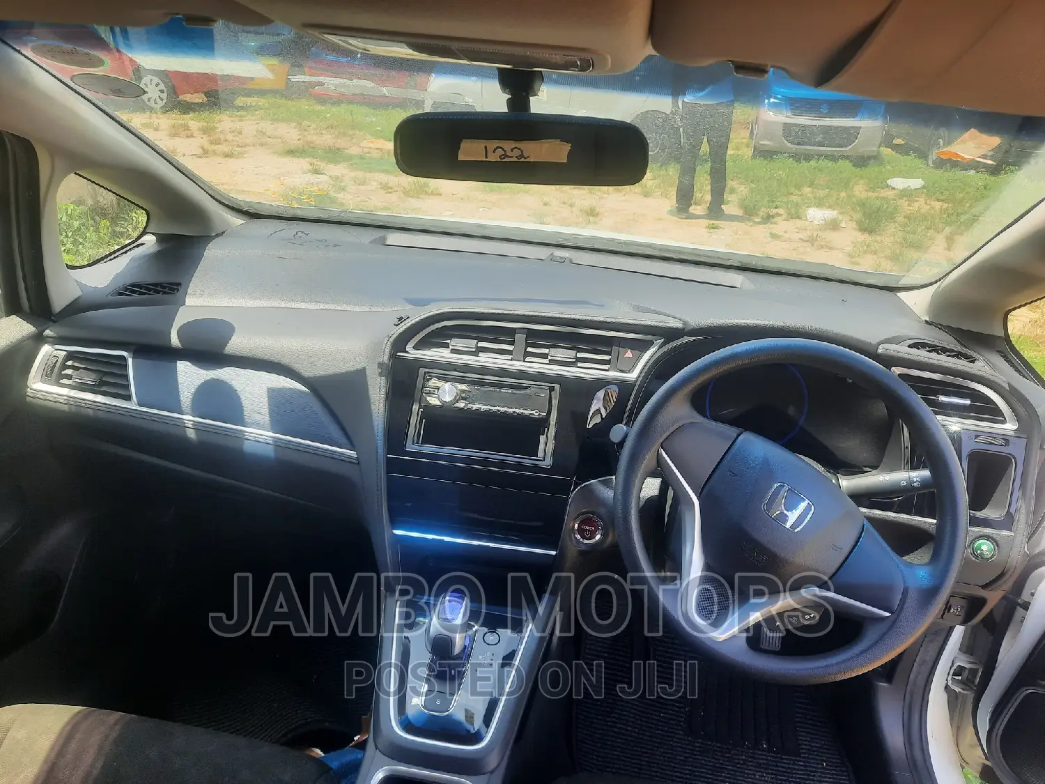 Honda Fit Shuttle 1.5 Hybrid 2WD 2016 White
