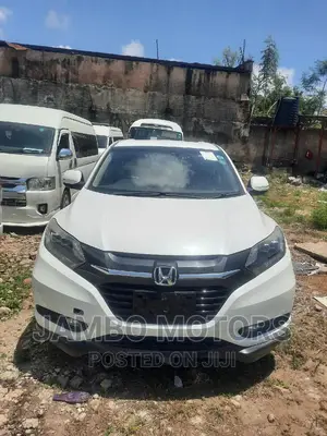 Honda Vezel 1.5 2WD 2016 Pearl