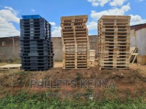 Wood Plastic Pallets- (#05')