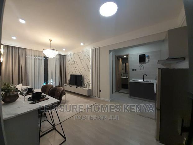 One Bedroom Modern Apartment - thumbnail 3