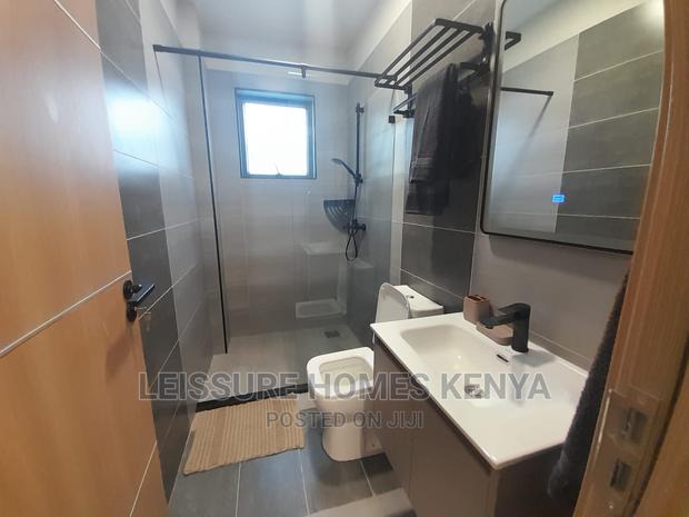 One Bedroom Modern Apartment - thumbnail 5