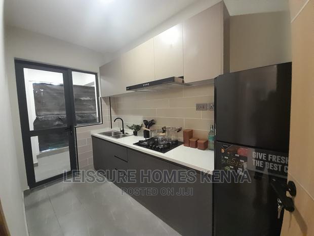 Stylish Two Bedrooms Modern Apartments - thumbnail 8