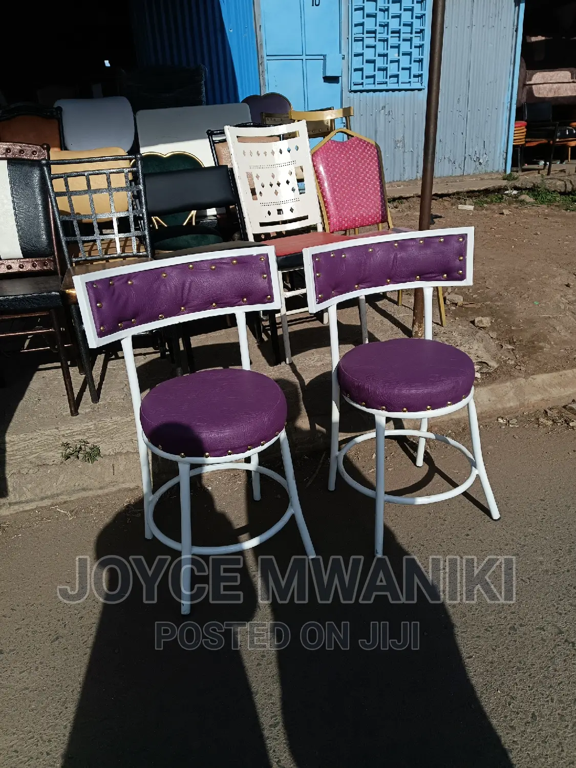 Manicure Chairs, Unique Design