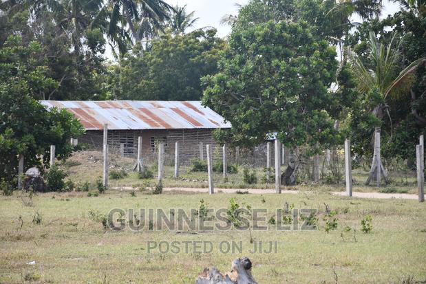 Tezo Kilifi County at Great Rate With Ready Title - thumbnail 4