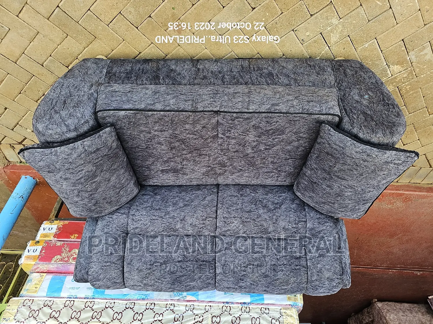 2 Seater Modern Kangaroo Sofasets 2 in Eldoret CBD Furniture, Muthangya Fredrick Jiji.co.ke