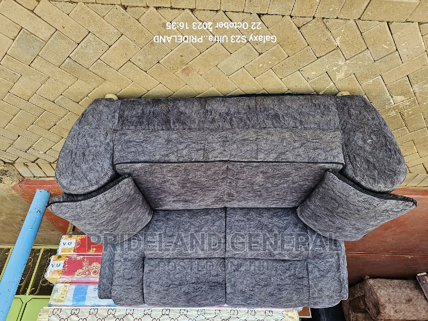 2 Seater Modern Kangaroo Sofasets 2 in Eldoret CBD Furniture