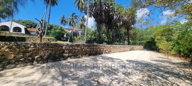 Serena Beach Plots,1/2 1/4 Plots On Sale - thumbnail 3