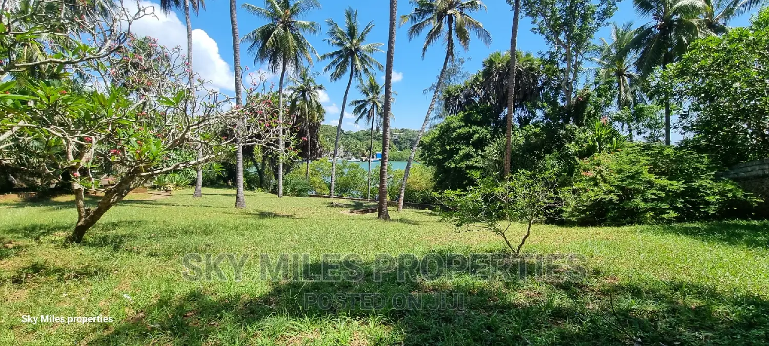 Serena Beach Plots,1/2 1/4 Plots On Sale