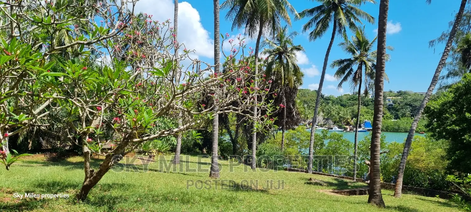 Serena Beach Plots,1/2 1/4 Plots On Sale