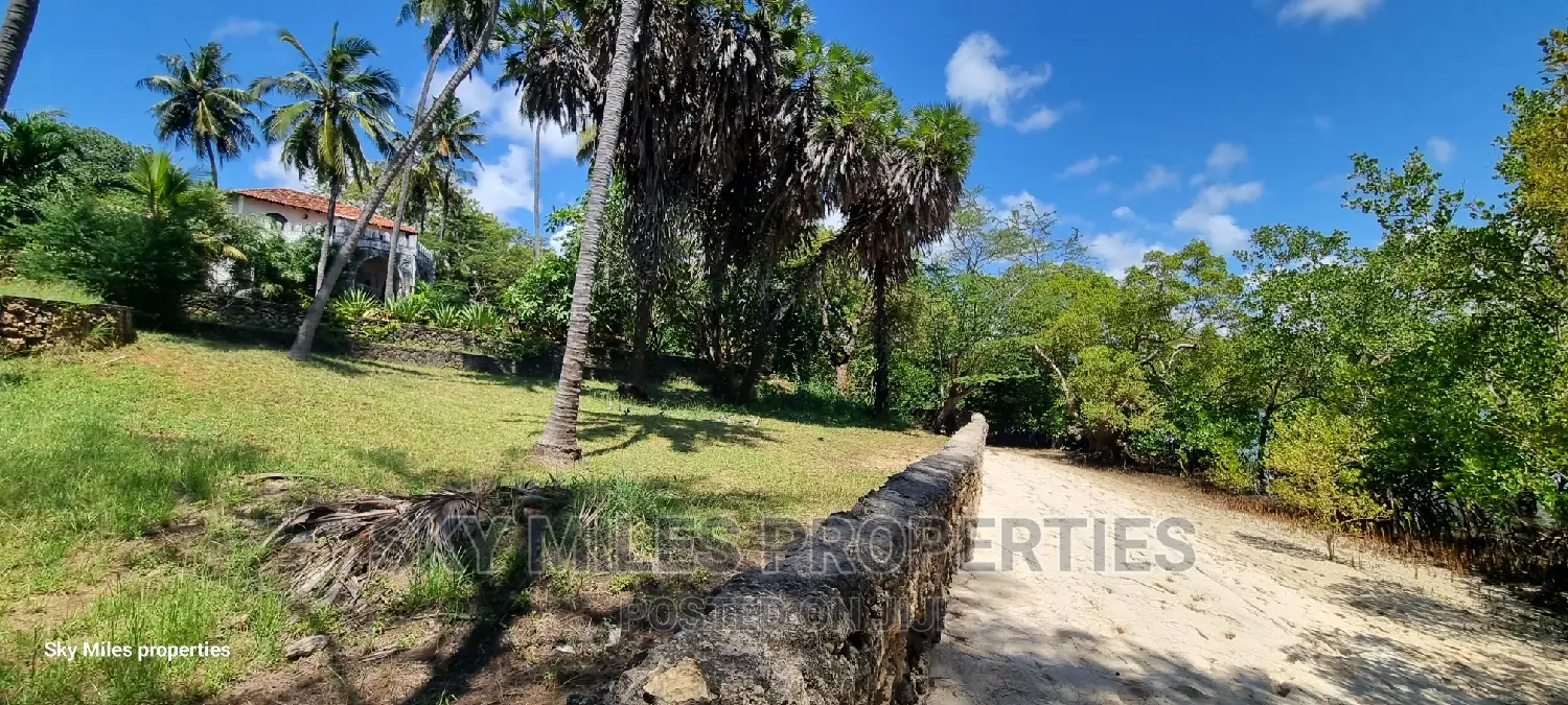 Serena Beach Plots,1/2 1/4 Plots On Sale