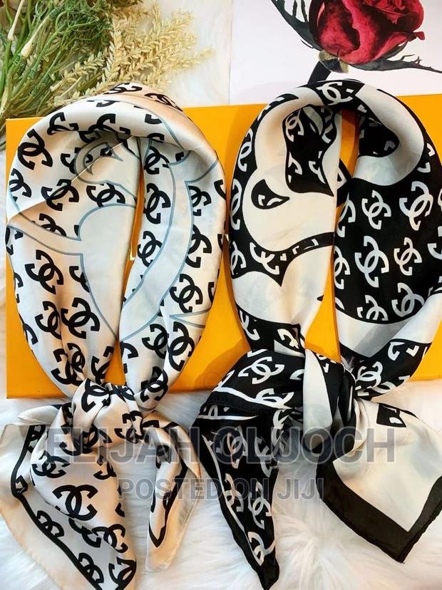 Head Scarf - main view