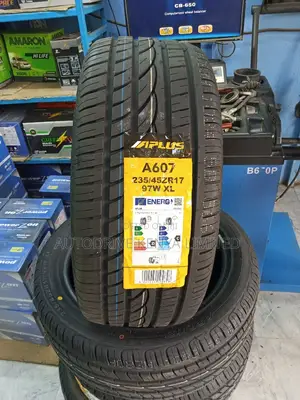 235/45r17 Aplus Tyre