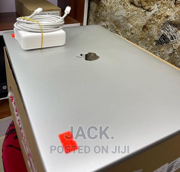 Laptop Apple MacBook Pro 2019 16GB Intel Core i9 SSD 1T - thumbnail 4