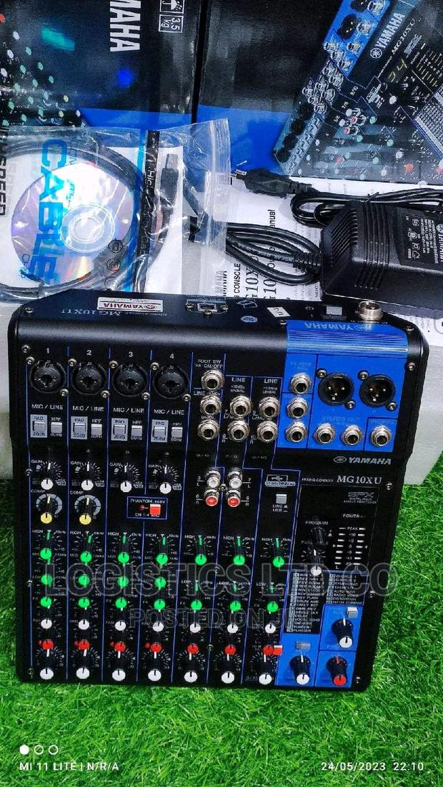 Yamaha MG10 10-Input Stereo Mixer - thumbnail 3