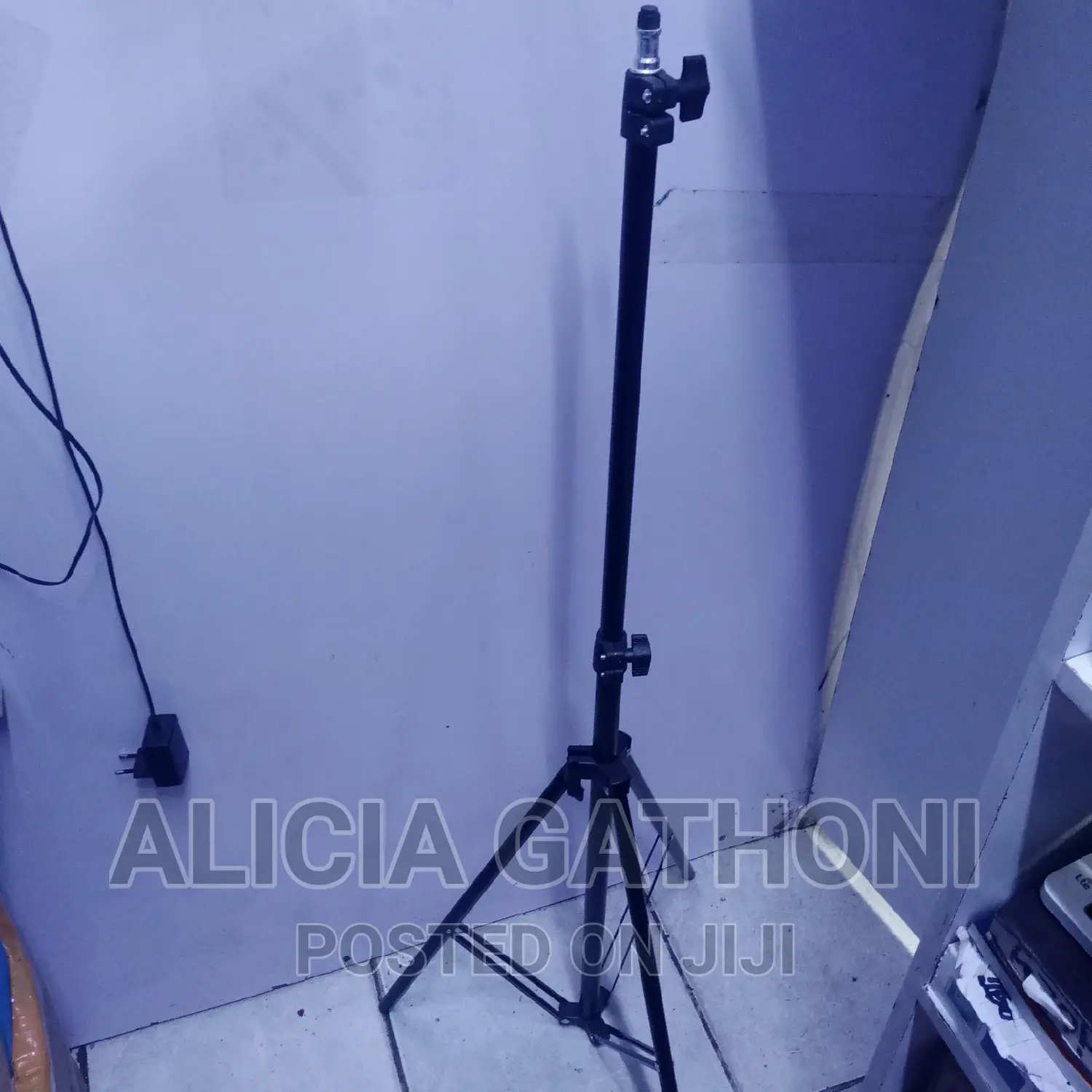 2mtrs Tripod for Camera Phone and Ringlight
