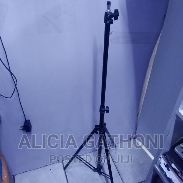 2mtrs Tripod for Camera Phone and Ringlight - thumbnail 2