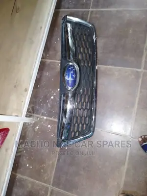 Subaru Xv 2015 Complete Grill