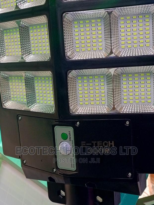 300wts Solar Streetlight. - main view