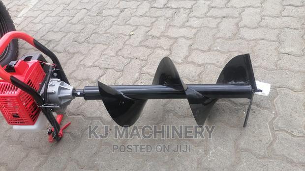 Earth Auger-Quality Gasoline Powered Machineries - thumbnail 4
