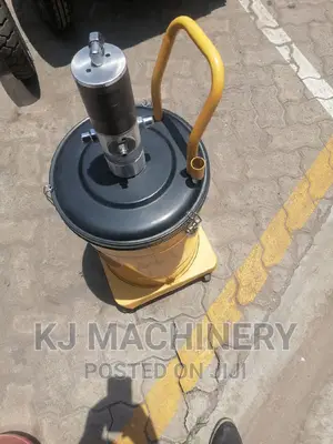 30 Litres Air Grease Lubricator-Ingco Brand