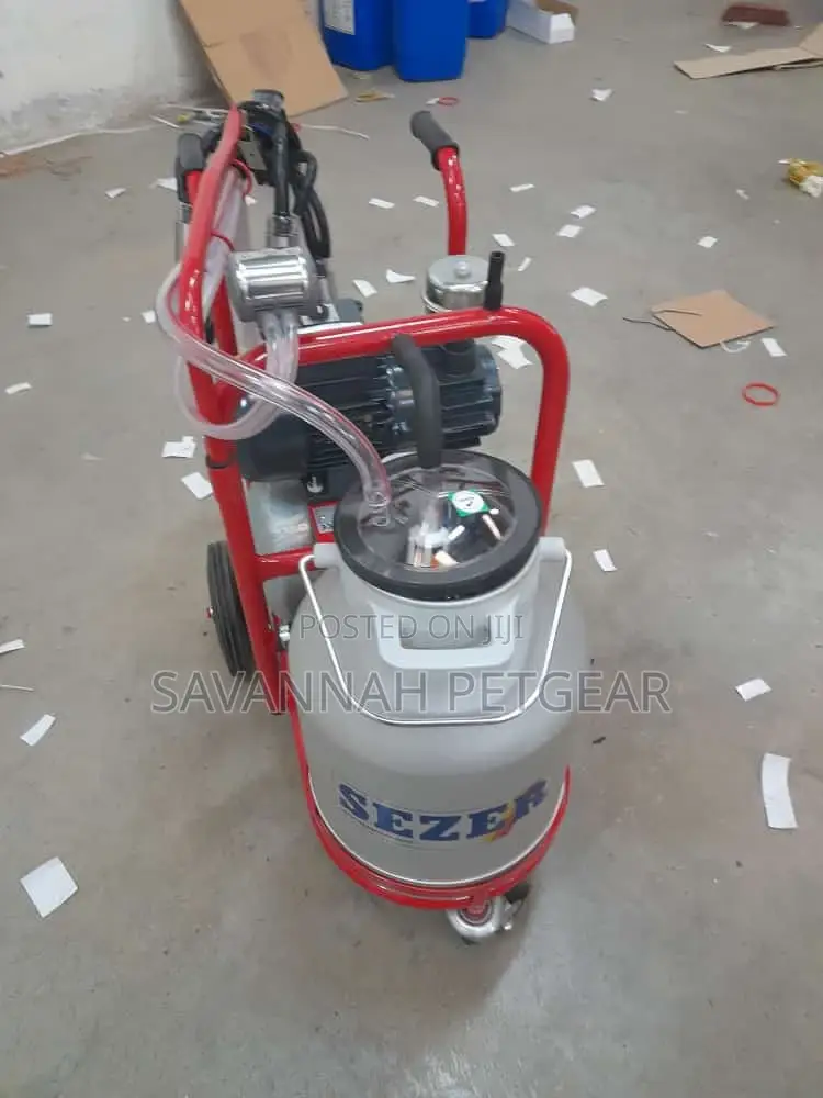 PLS 1 Aluminum Bucket Milking Machine - 30 Litres